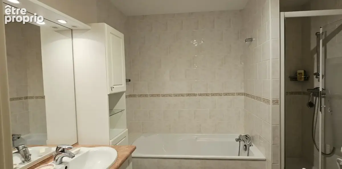 Immeuble standing - appartement 90 m2 - terrasses et parking - photo 7