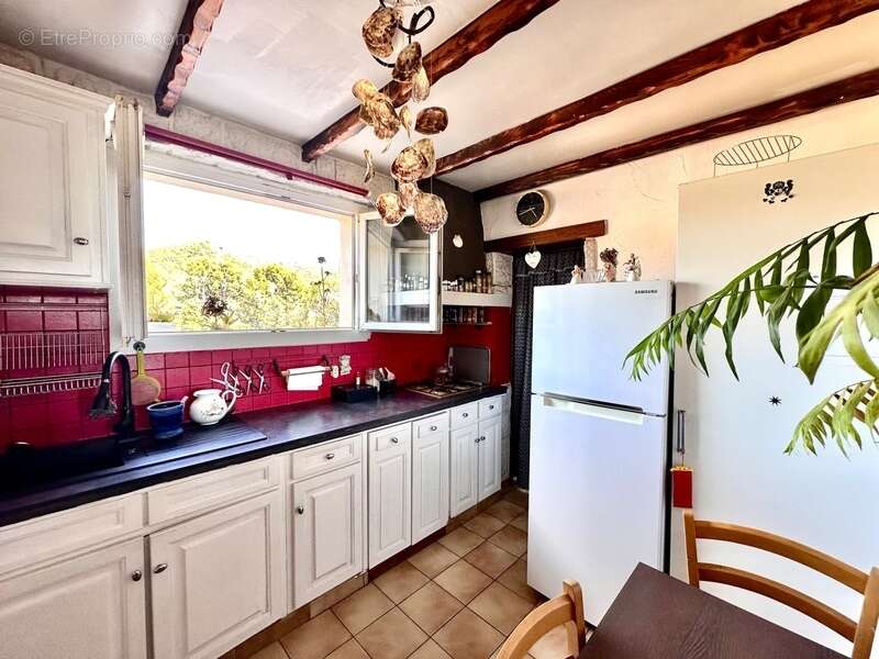 Appartement à MARSEILLE-9E