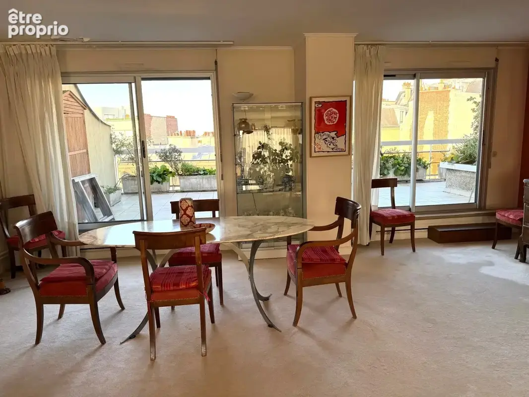 Paris XVe Pasteur : Penthouse avec terrasse et balcons - photo 5