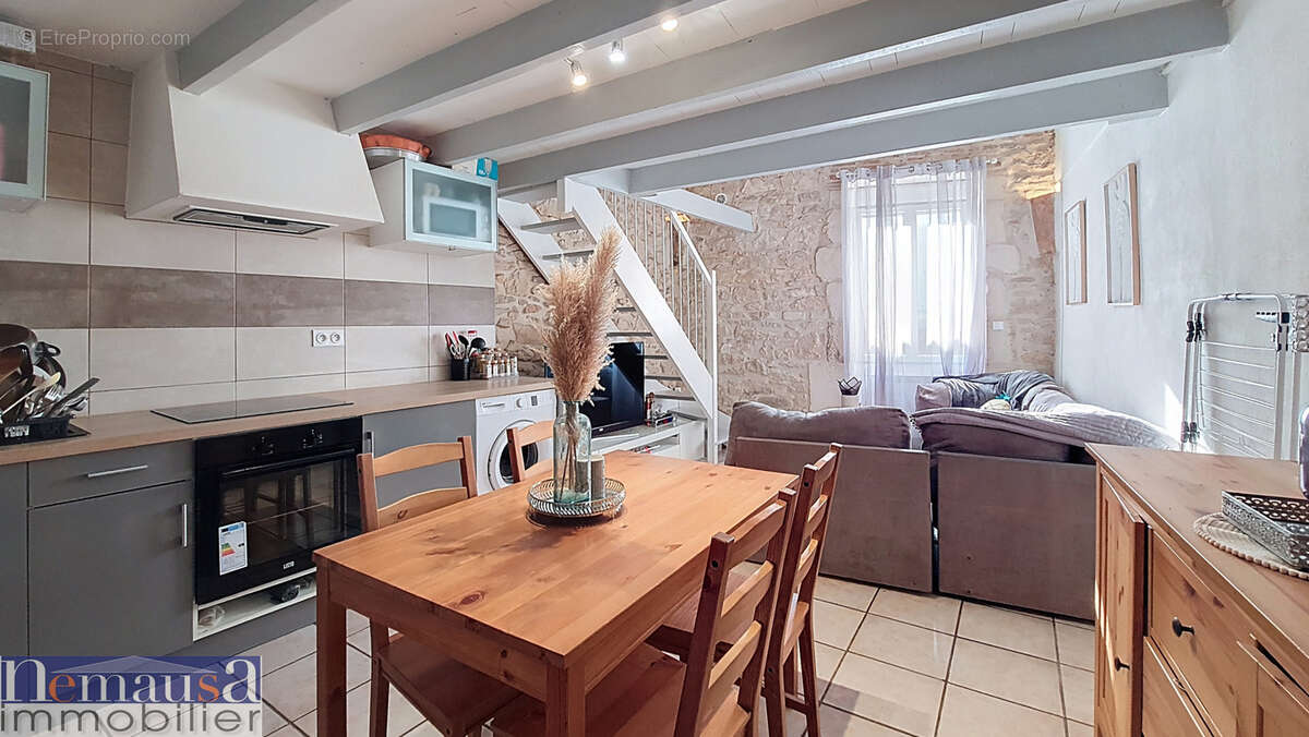Appartement à NIMES