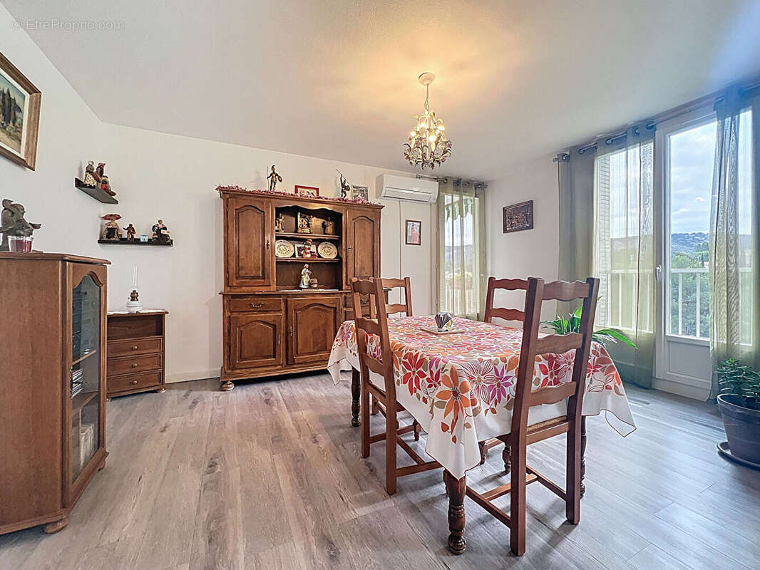 Appartement à AUBAGNE