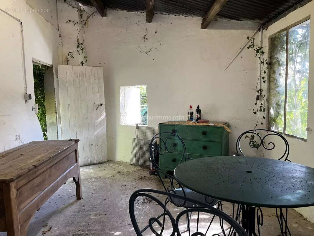 Maison à LA CHARTRE-SUR-LE-LOIR