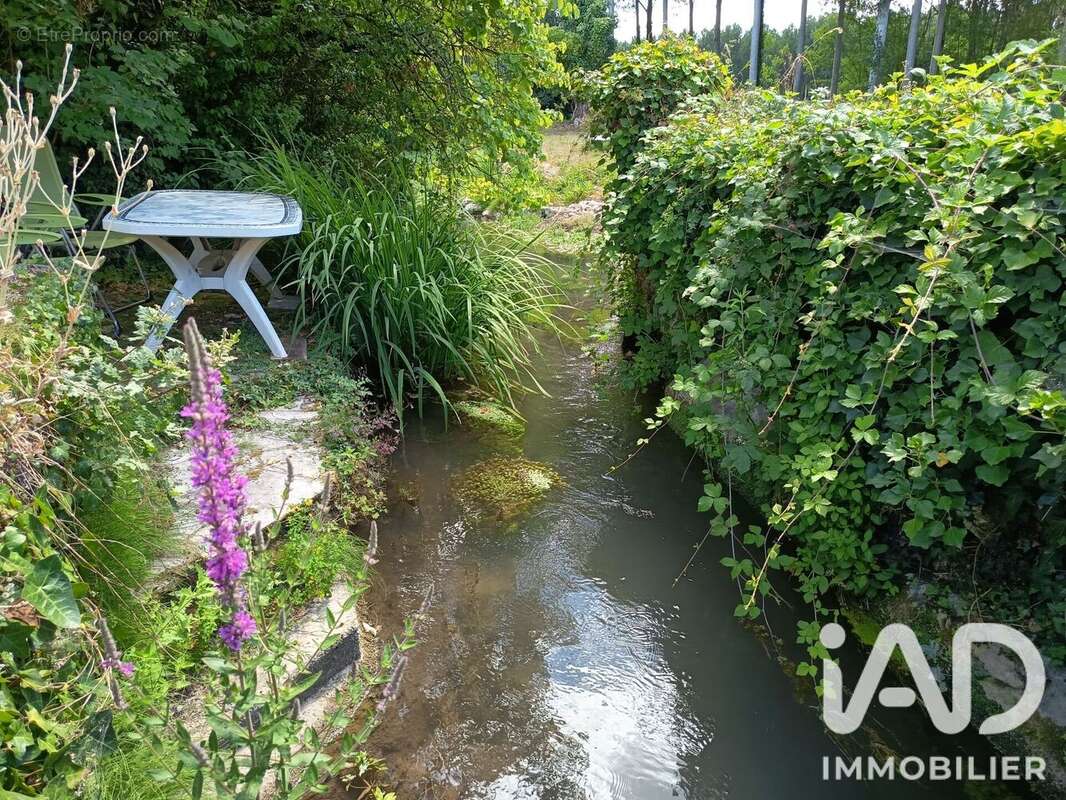 Maison 255 m² à Marcay  - photo 5