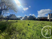 Terrain à SAINT-BRIAC-SUR-MER