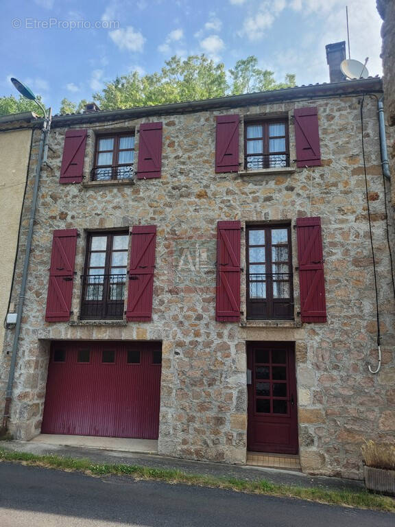 Maison à SAINT-HAON