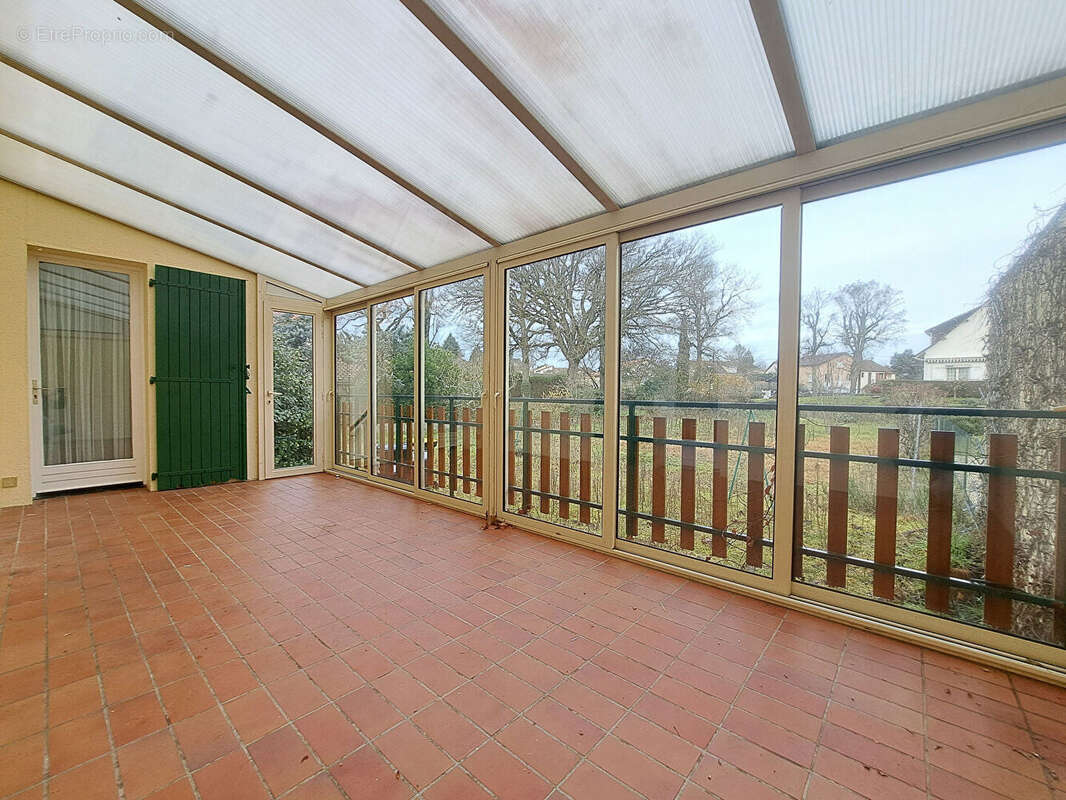 Maison à CHATELLERAULT