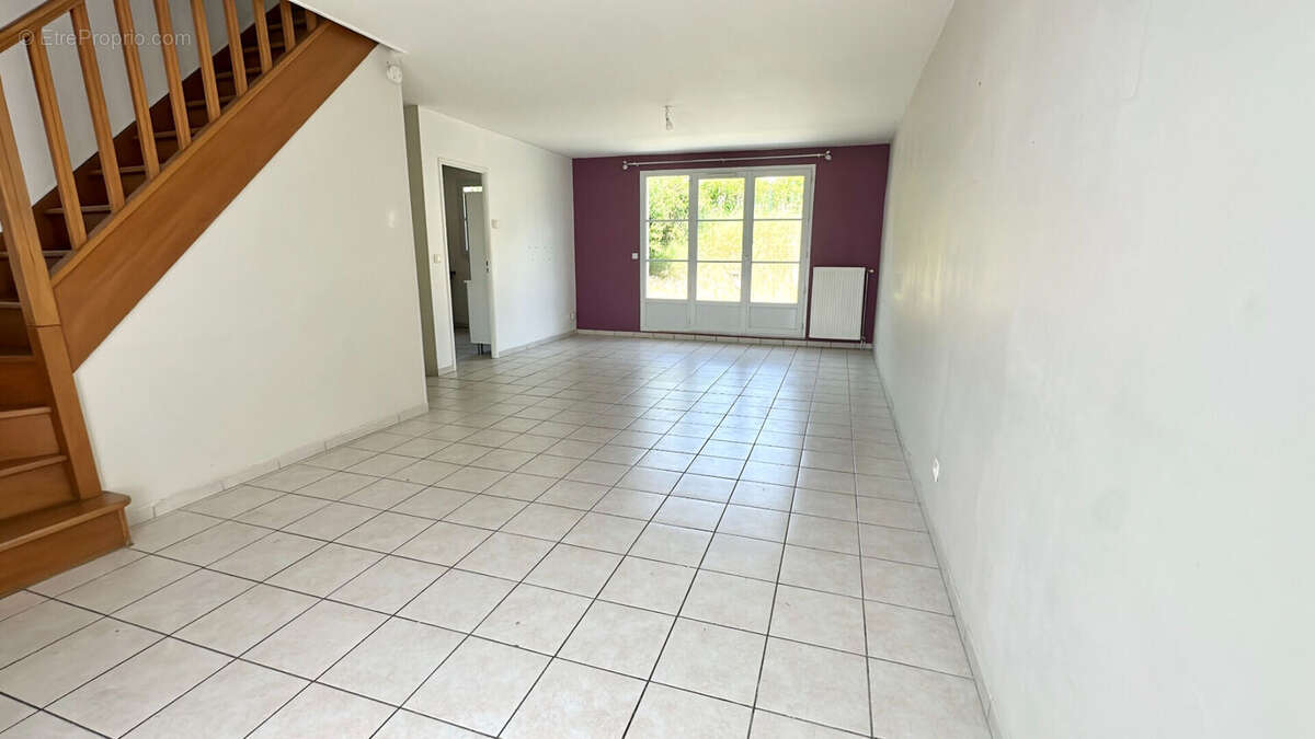 Maison 85m² à linas - photo 2