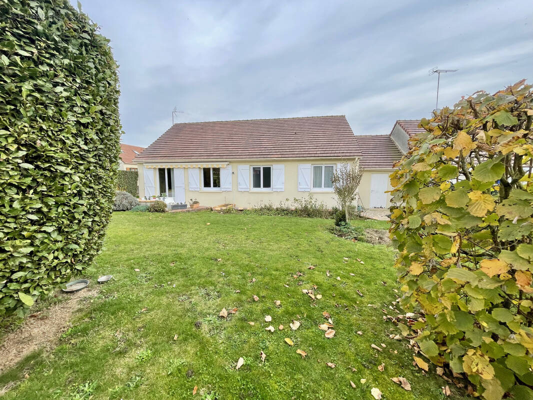 Maison à NEUILLY-EN-THELLE