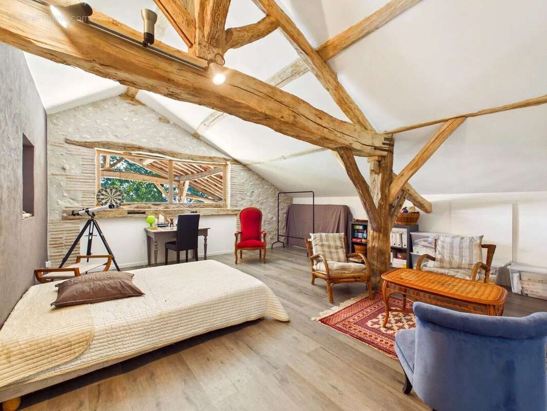 Belle propriété avec piscine et grange aménagée - photo 18