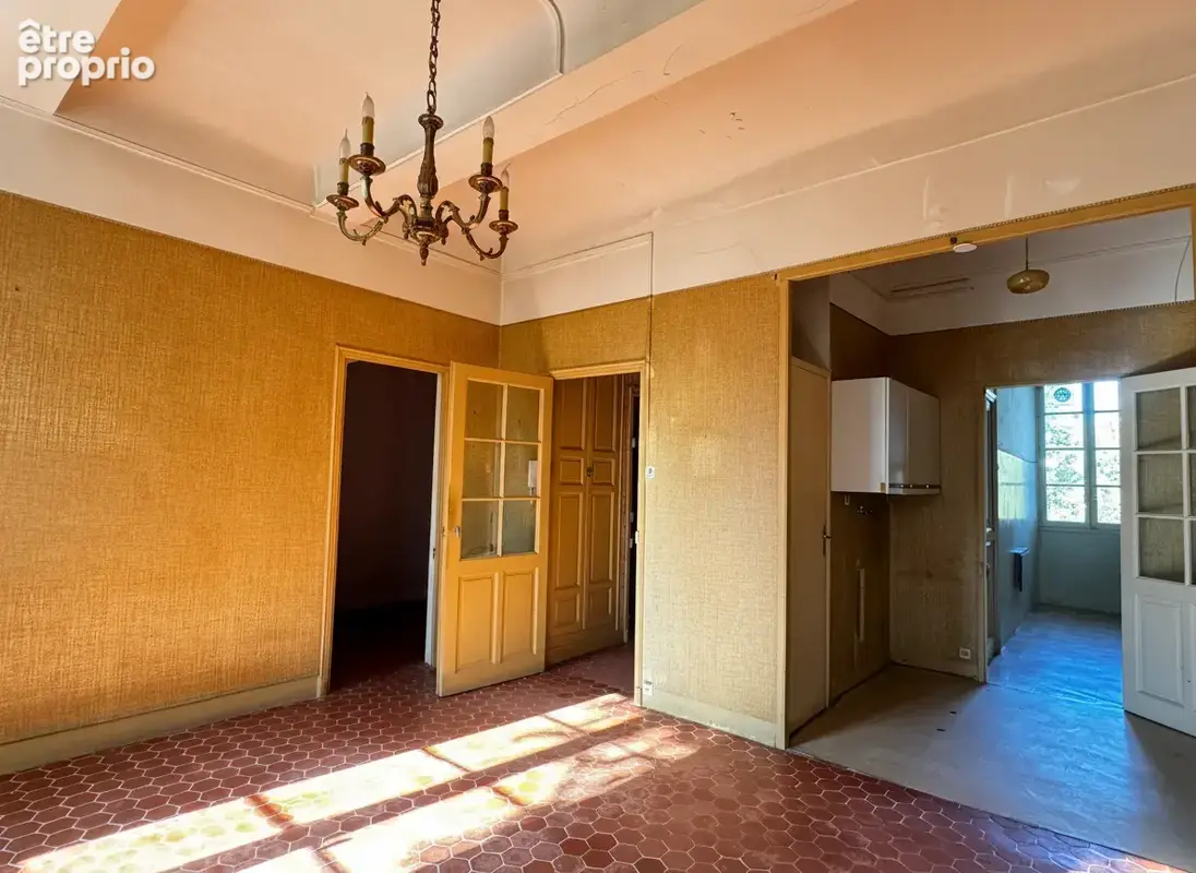 Toulon - coeur du  mourillon -  appartement 2pieces - a renover - photo 4