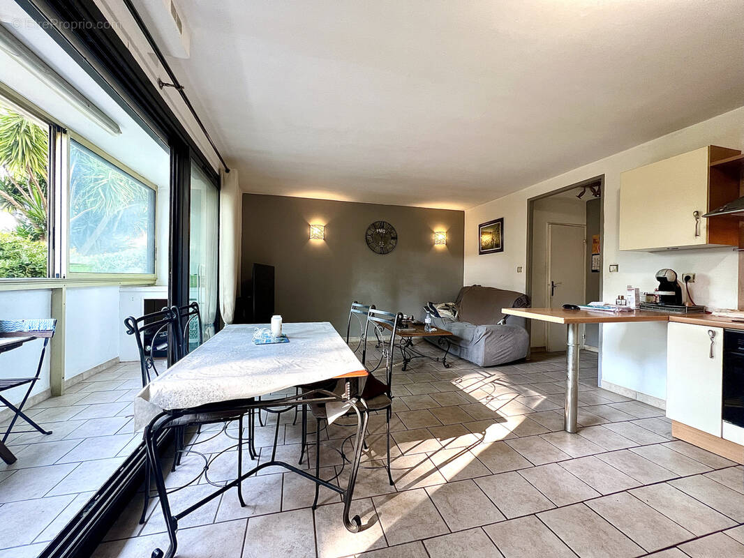 Appartement à MARSEILLE-13E