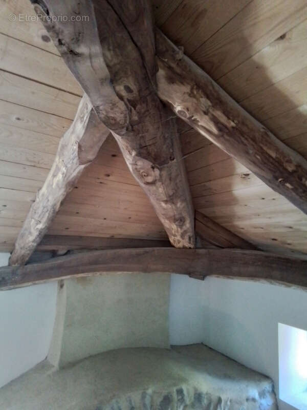 Maison à ANTRAIGUES-SUR-VOLANE