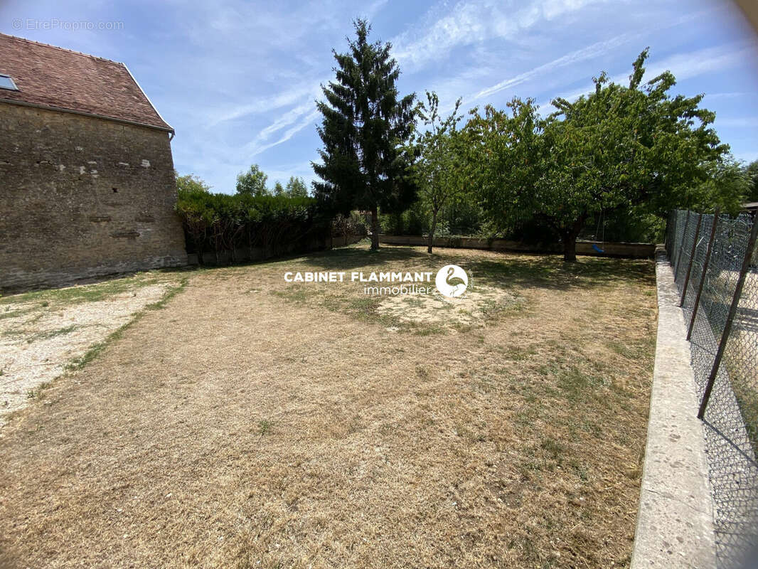Maison 147 m² à Eringes  - photo 9