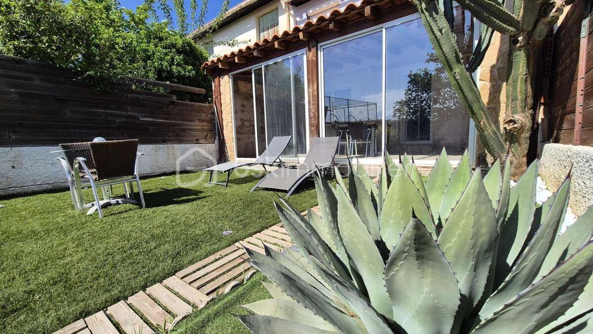 Maison à CABESTANY