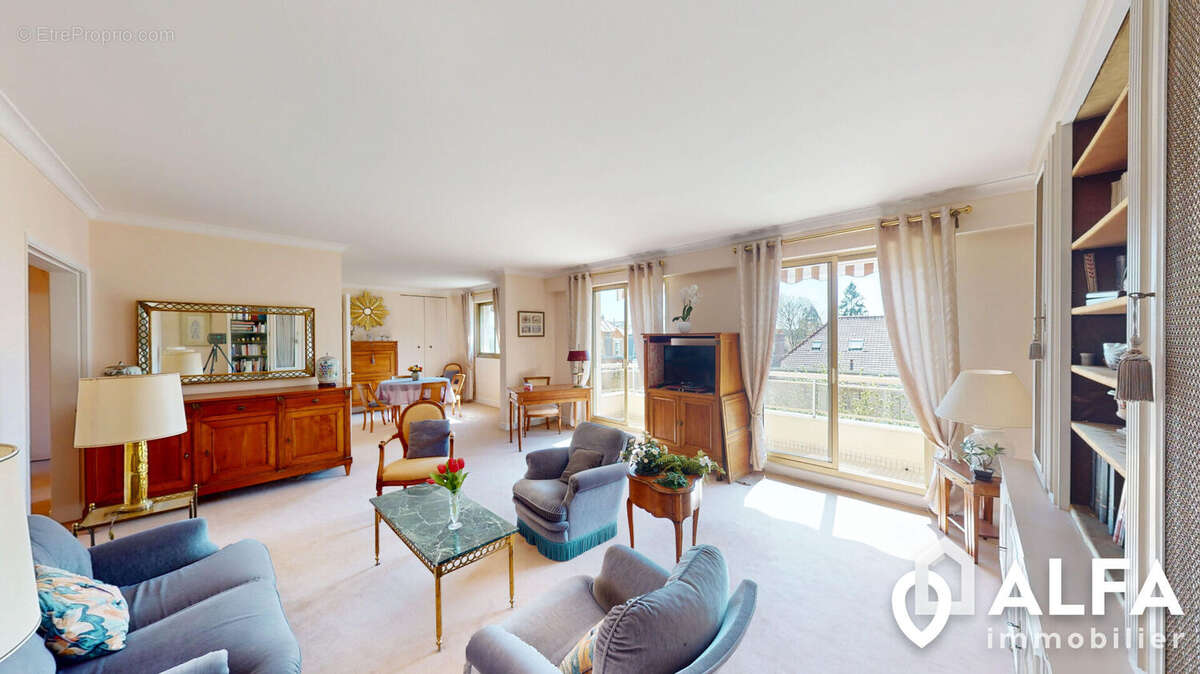 Appartement à ENGHIEN-LES-BAINS