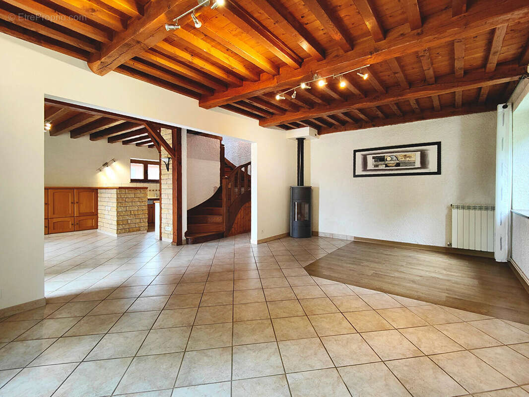 Maison à CORBELIN