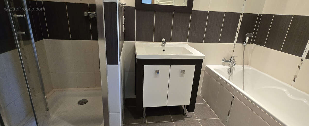 Maison à SAINT-PIERRE-LA-PALUD