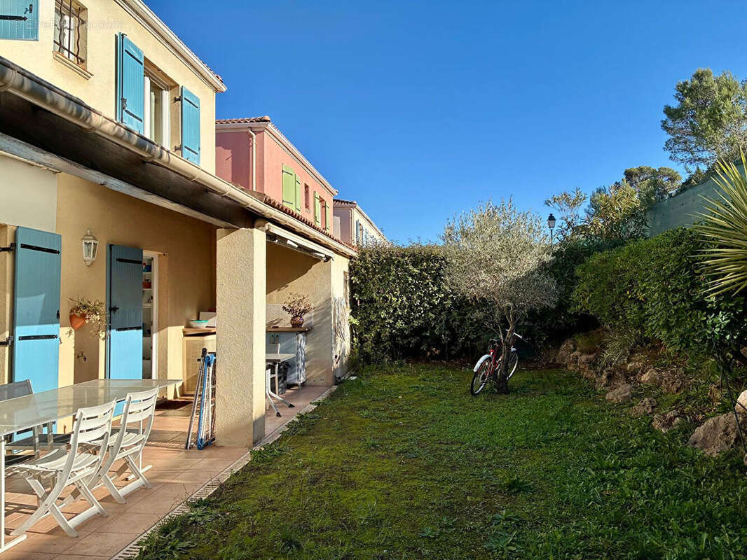 Maison à SAINT-RAPHAEL