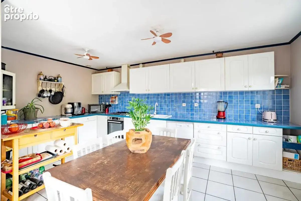 Maison de 7 pièces de 170 m² à Camarsac - photo 8