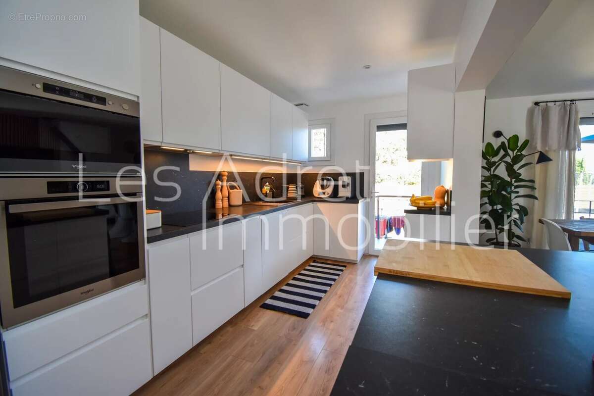 Maison à LES ADRETS-DE-L&#039;ESTEREL