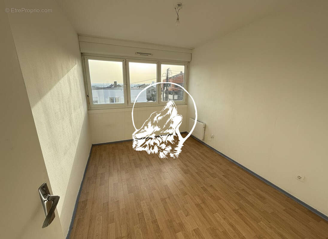 Appartement 77 m² à L'hopital  - photo 9