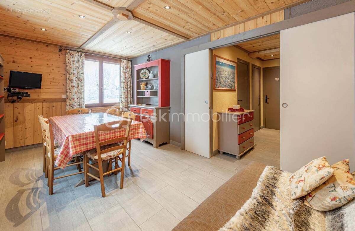 Appartement à FONTCOUVERTE-LA-TOUSSUIRE