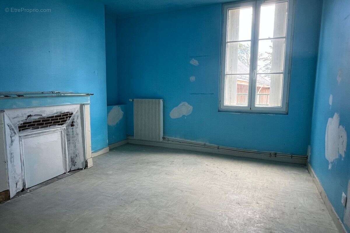 Maison à CHATEAU-RENAULT