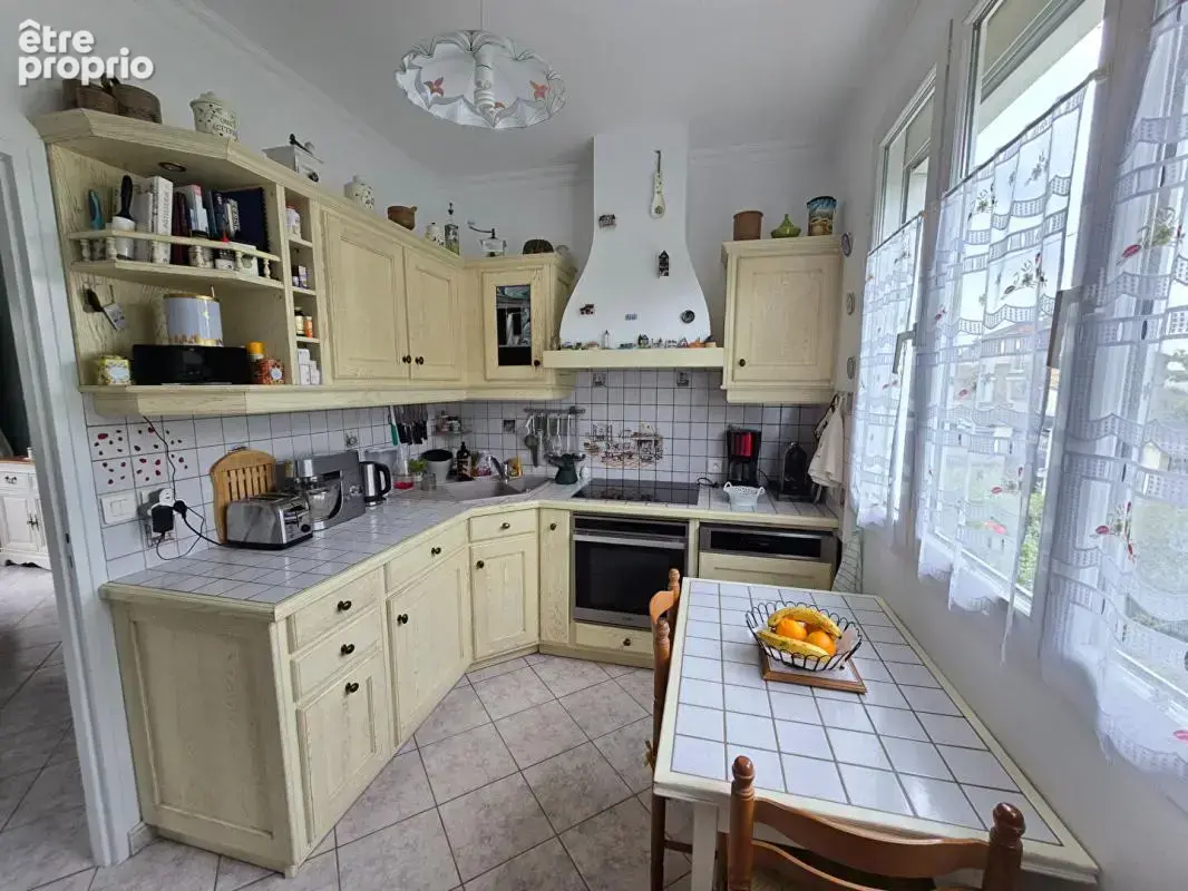 Maison individuelle avec 4 chambres, véranda et magnifique jardin - 175 M2 utiles - photo 9