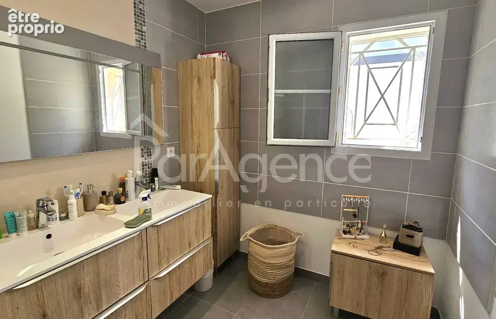 Maison de plain-pied   4 chambres - photo 13