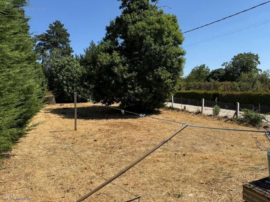 Havre De Paix : 4 Chambres, Grange, Grange, Piscine Et Vue Dégagée - photo 19