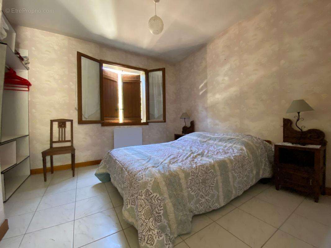 Maison à LES MATHES