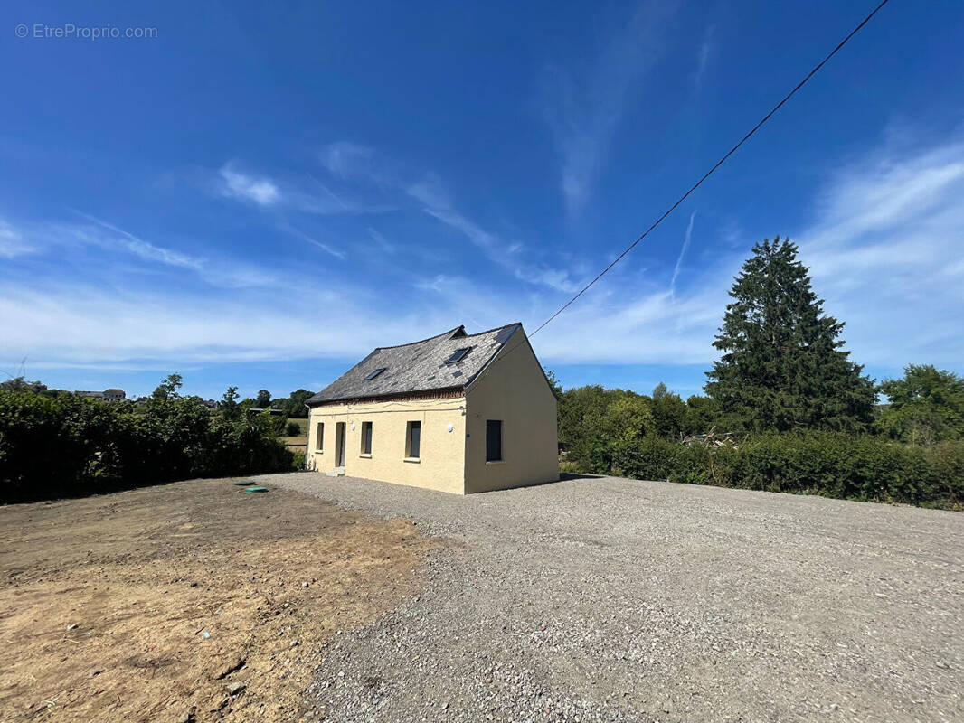 Maison à TUPIGNY