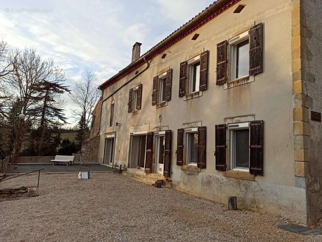 Maison 240 m² à Bertre  - photo 2