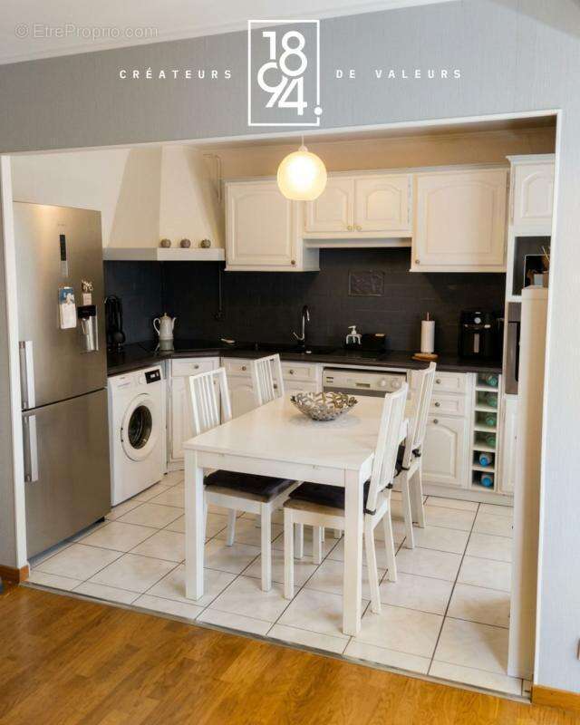 Appartement à MEYLAN