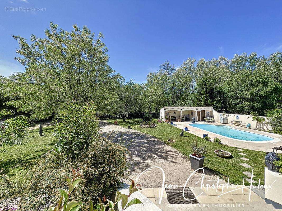 Maison à SAINT-AMBROIX