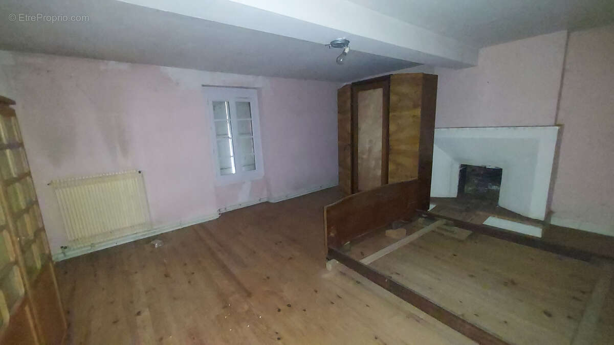 CINTEGABELLE-Corps de ferme 7 pièces 300 m2 - photo 10