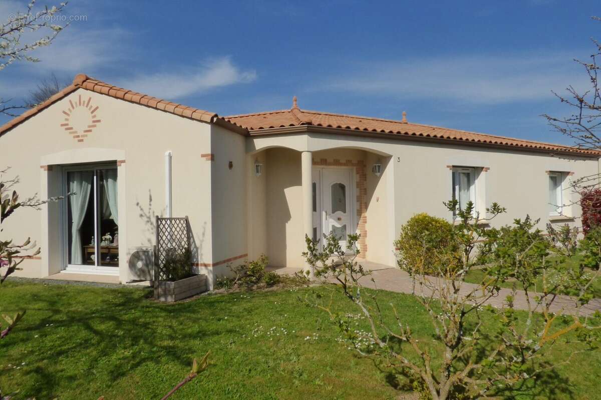 Maison à CHANTONNAY