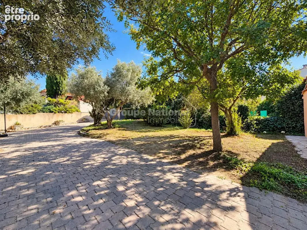 Villa individuelle de type 5/6 avec T2 indépendant et annexes - photo 16