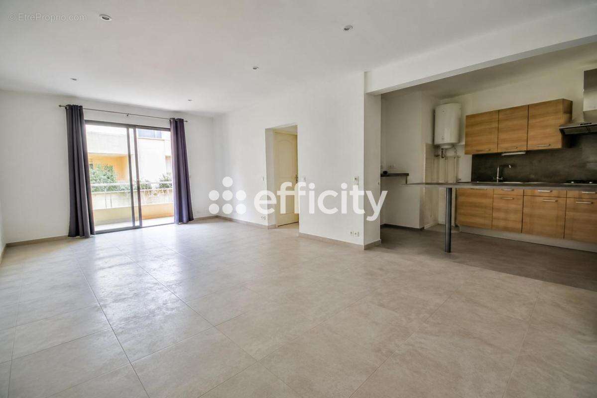 Appartement à BOUC-BEL-AIR