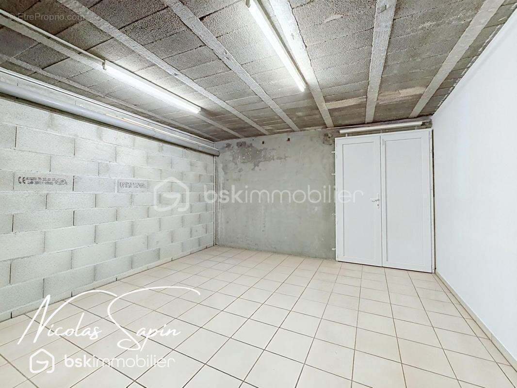 Maison de 160m2 avec 5 chambres plus bureau - photo 8