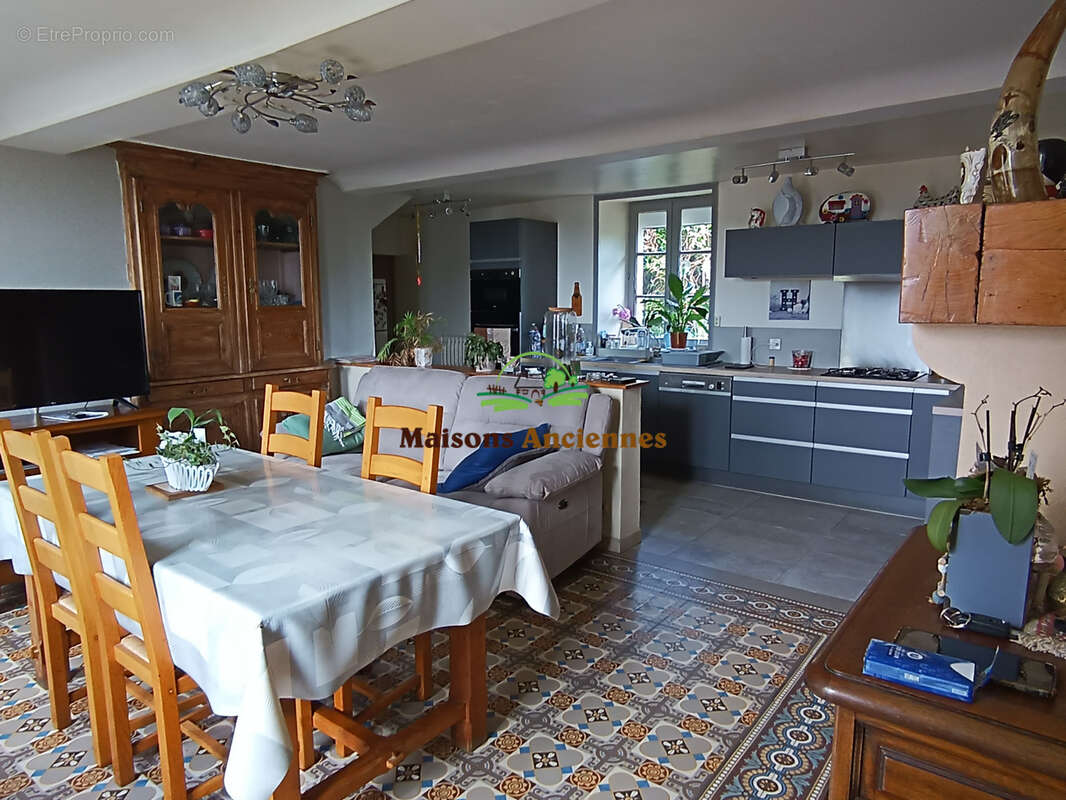 Maison à SAONNET