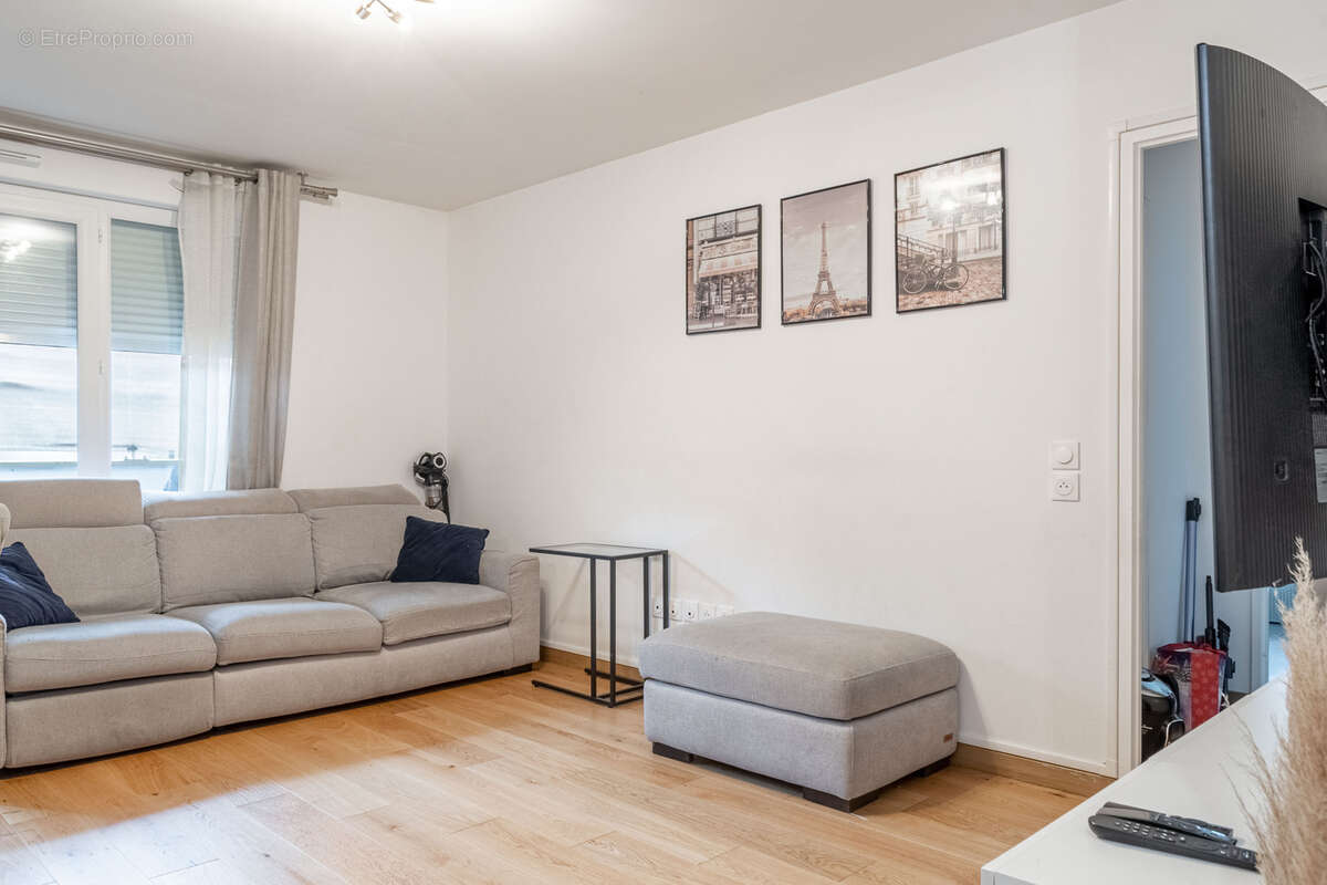 Appartement à VILLENEUVE-LE-ROI