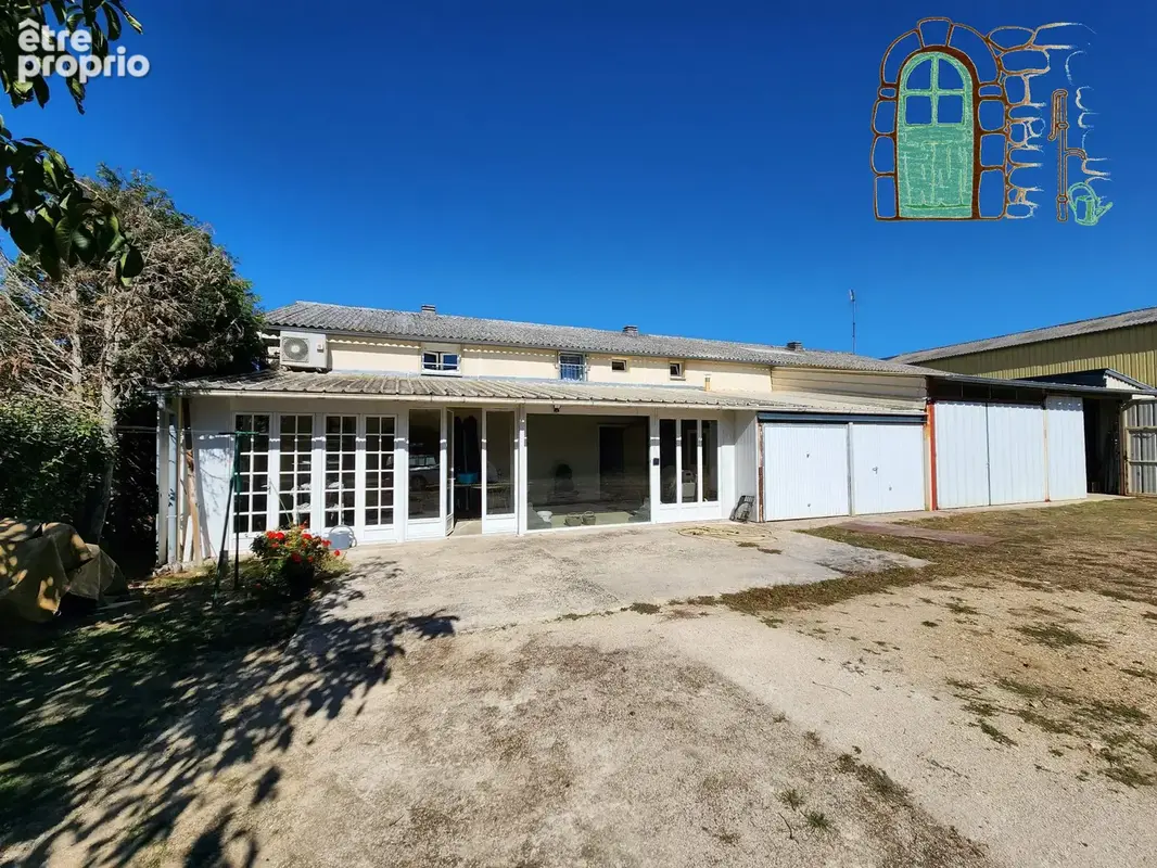 Appartement à CORMENON