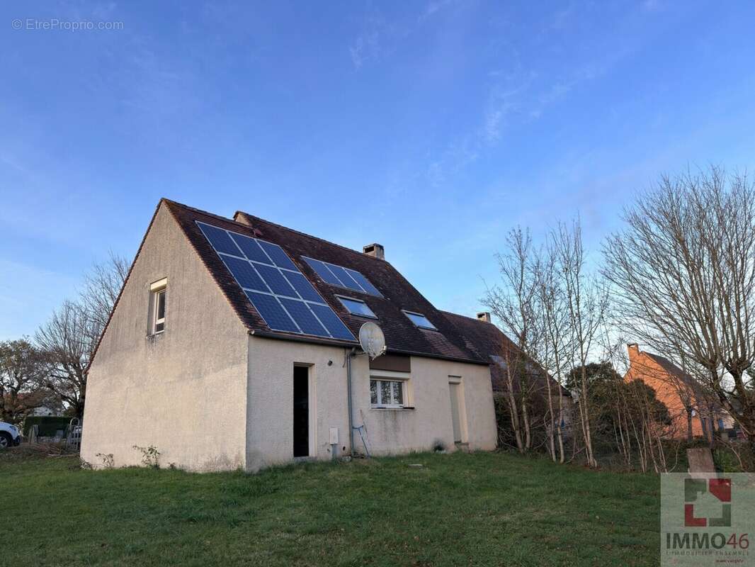 Maison à MONTFAUCON