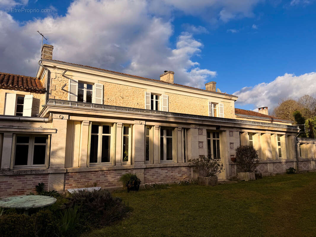 Maison à RAZAC-SUR-L'ISLE