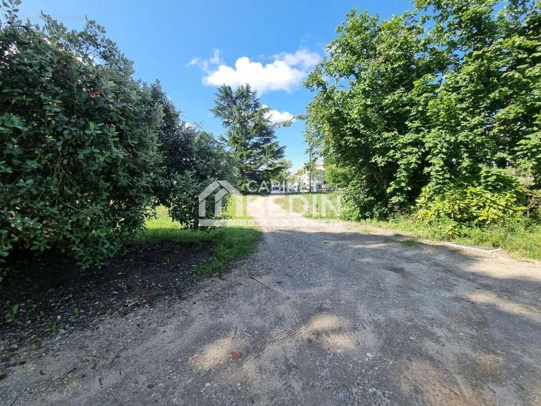 Maison à BLANQUEFORT