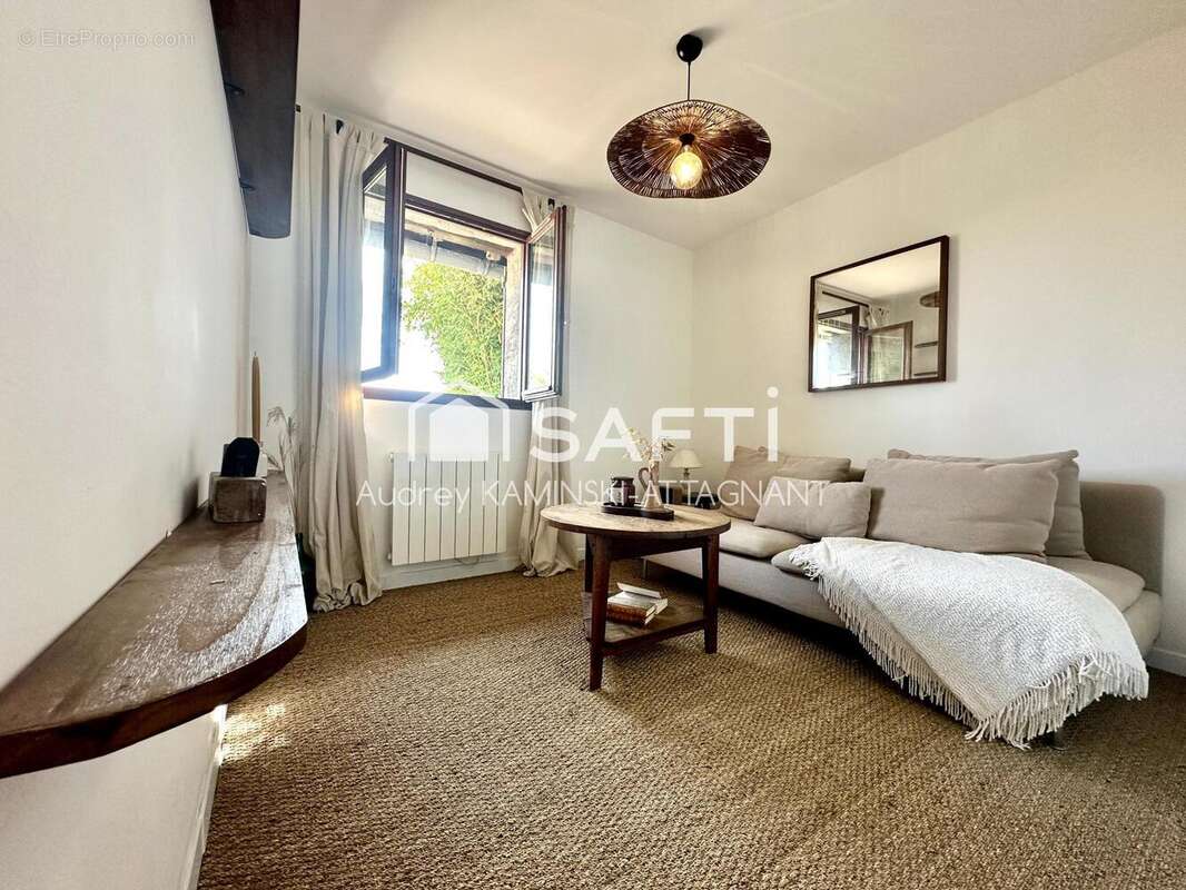 Photo 9 - Maison à AUNEUIL