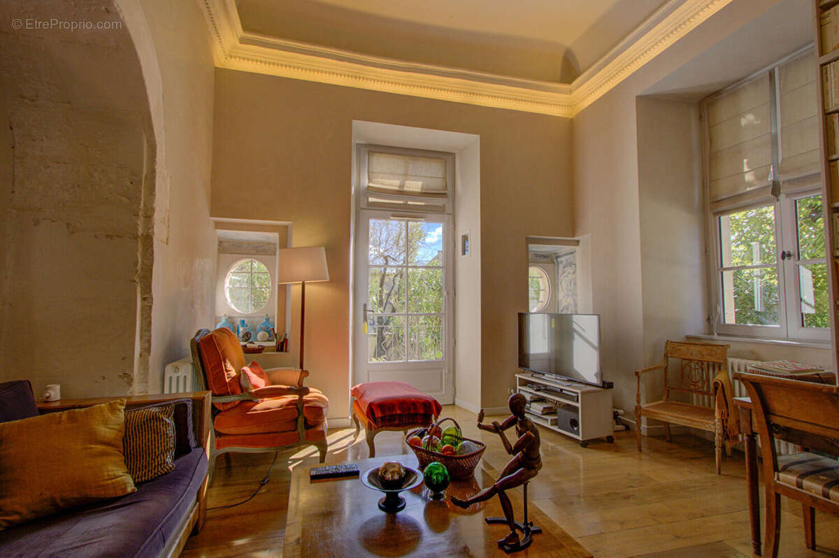 Maison à SAINT-PAUL-TROIS-CHATEAUX