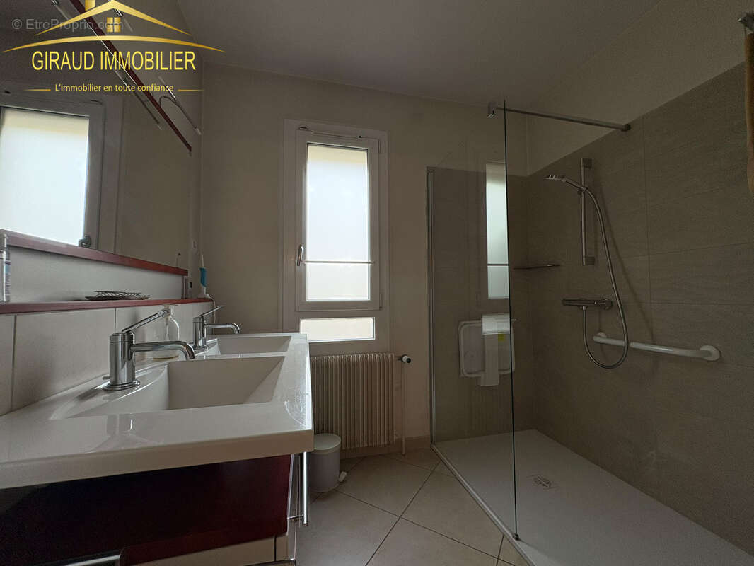 Pouilly-sous-charlieu maison familiale - photo 5