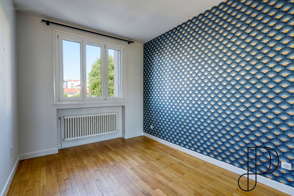 Appartement à LYON-8E